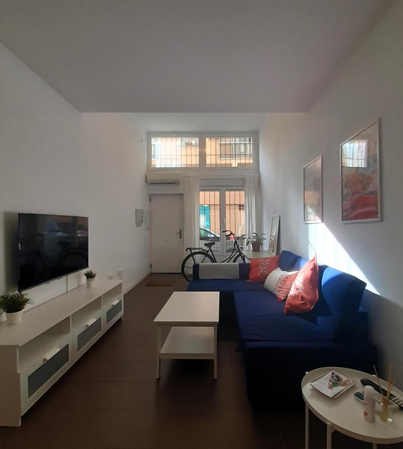 La Caramba Amplio Apartamento En La Playa Малага Екстер'єр фото